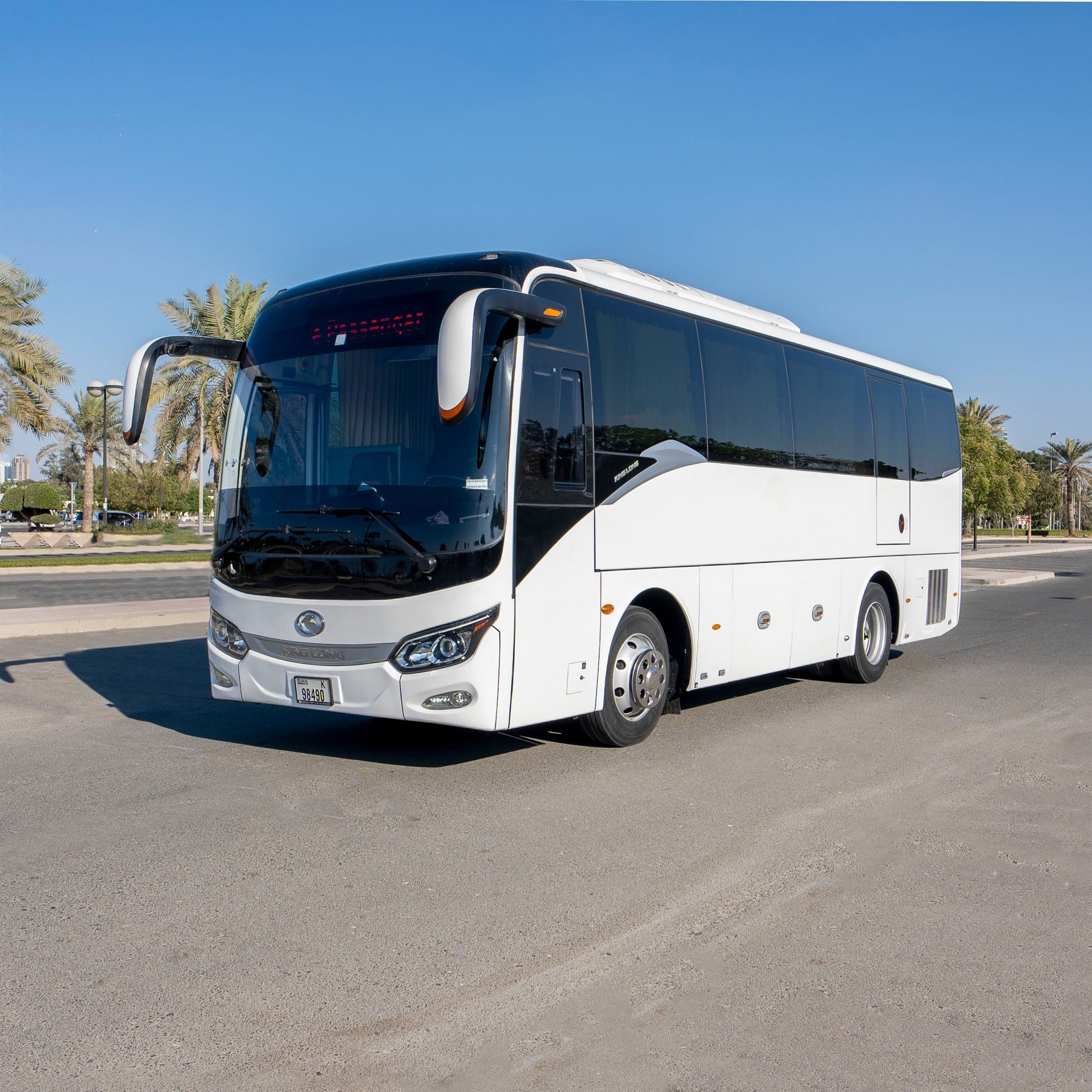 35-seater luxury bus with chauffeur in Dubai
